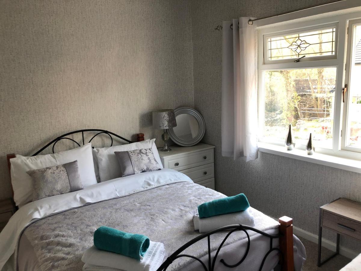 3-Bed House Waterfall Country Brecon Beacons Pontneddfechan Extérieur photo